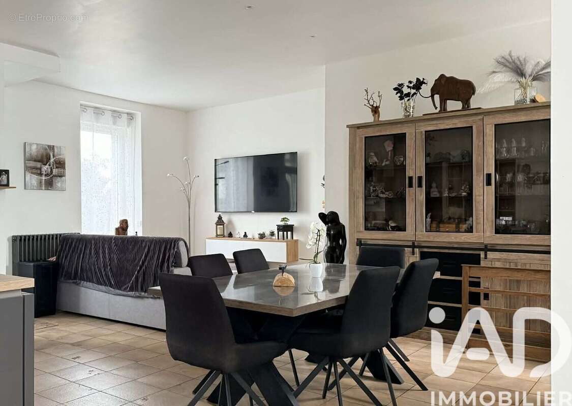 Photo 9 - Maison à LE TEILLEUL