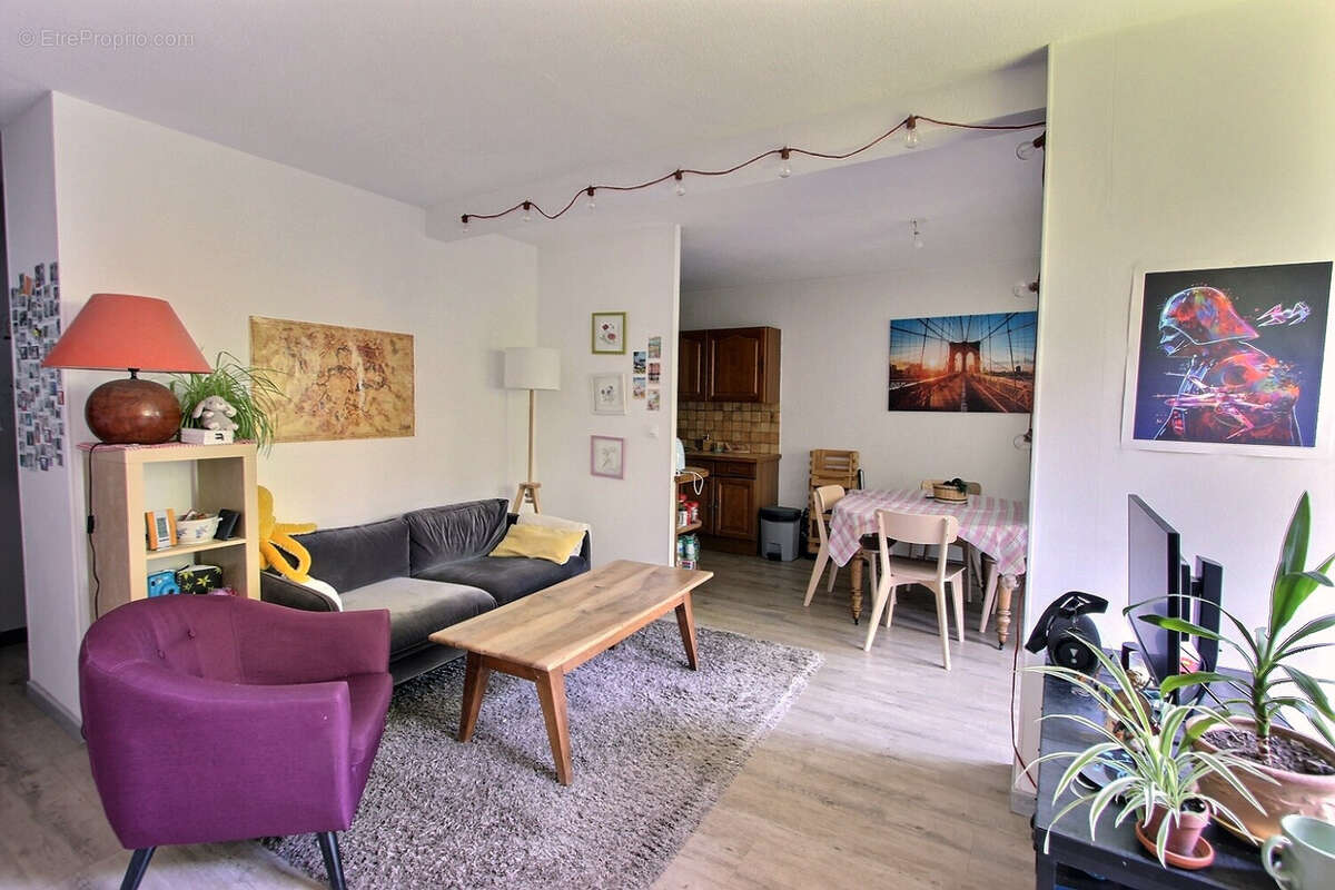 Appartement à CRAN-GEVRIER
