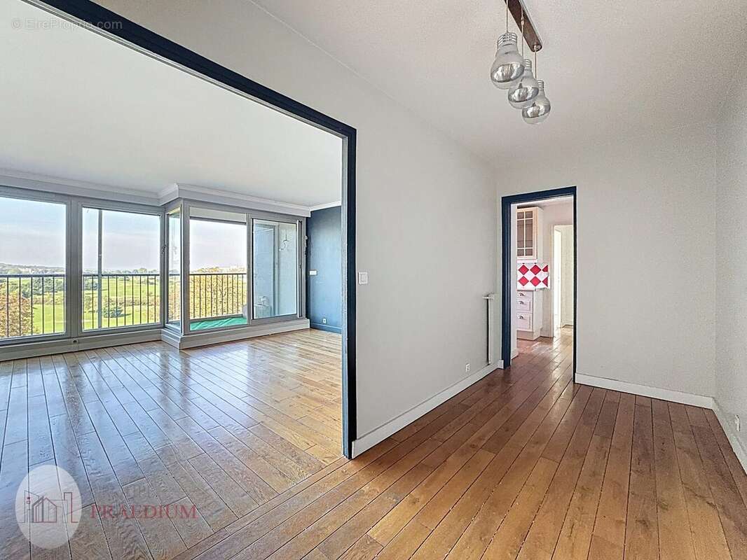 Appartement à SAINT-CLOUD