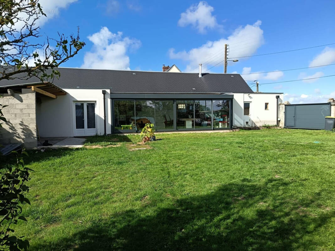 Maison à LE FAVRIL