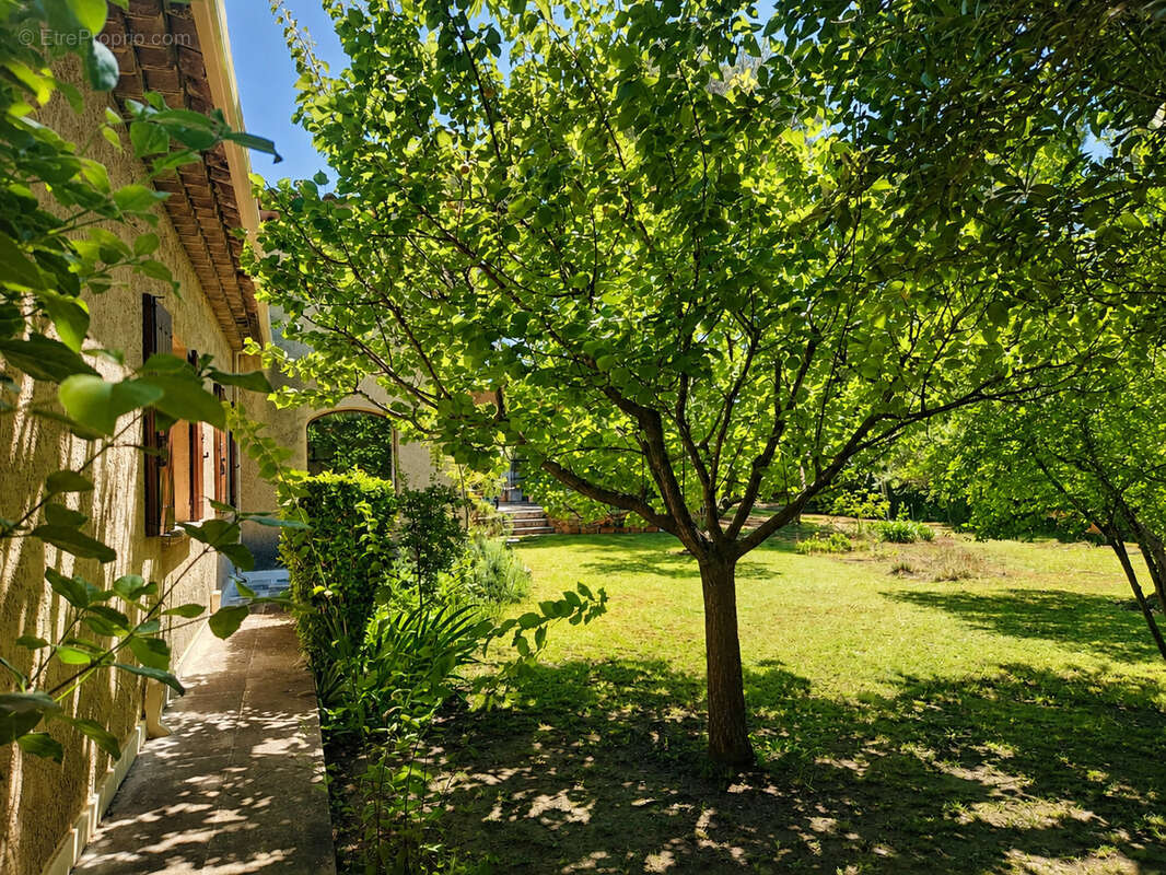 Maison à MARIGNANE