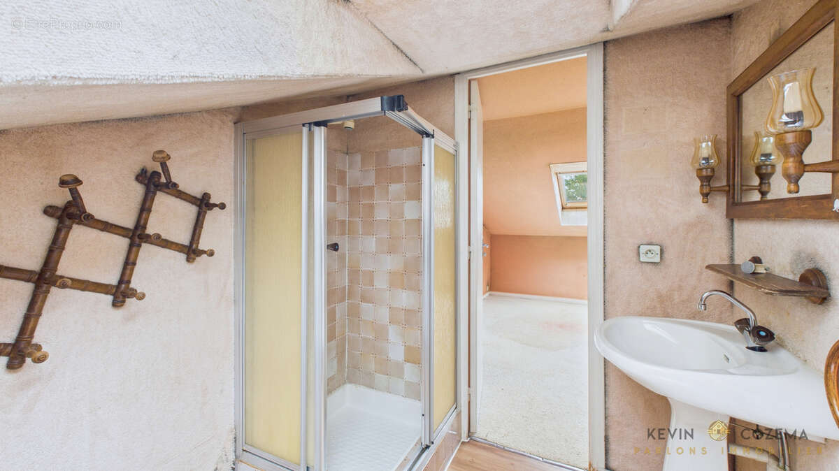 Maison à SOISY-SUR-SEINE