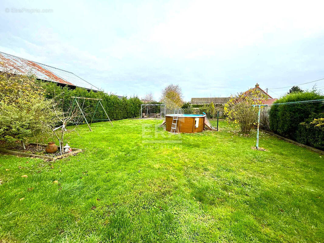 Maison à SAINTE-MARIE-KERQUE