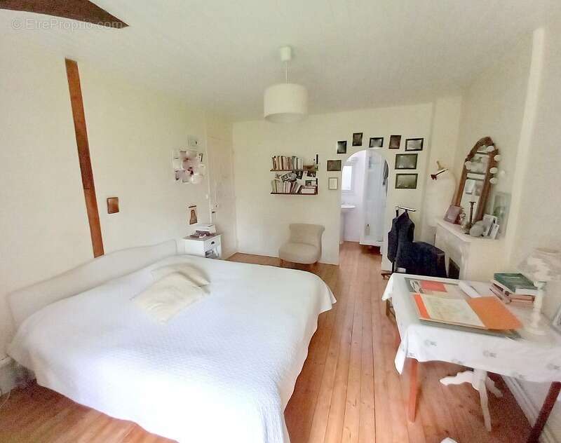 Maison à BONCHAMP-LES-LAVAL