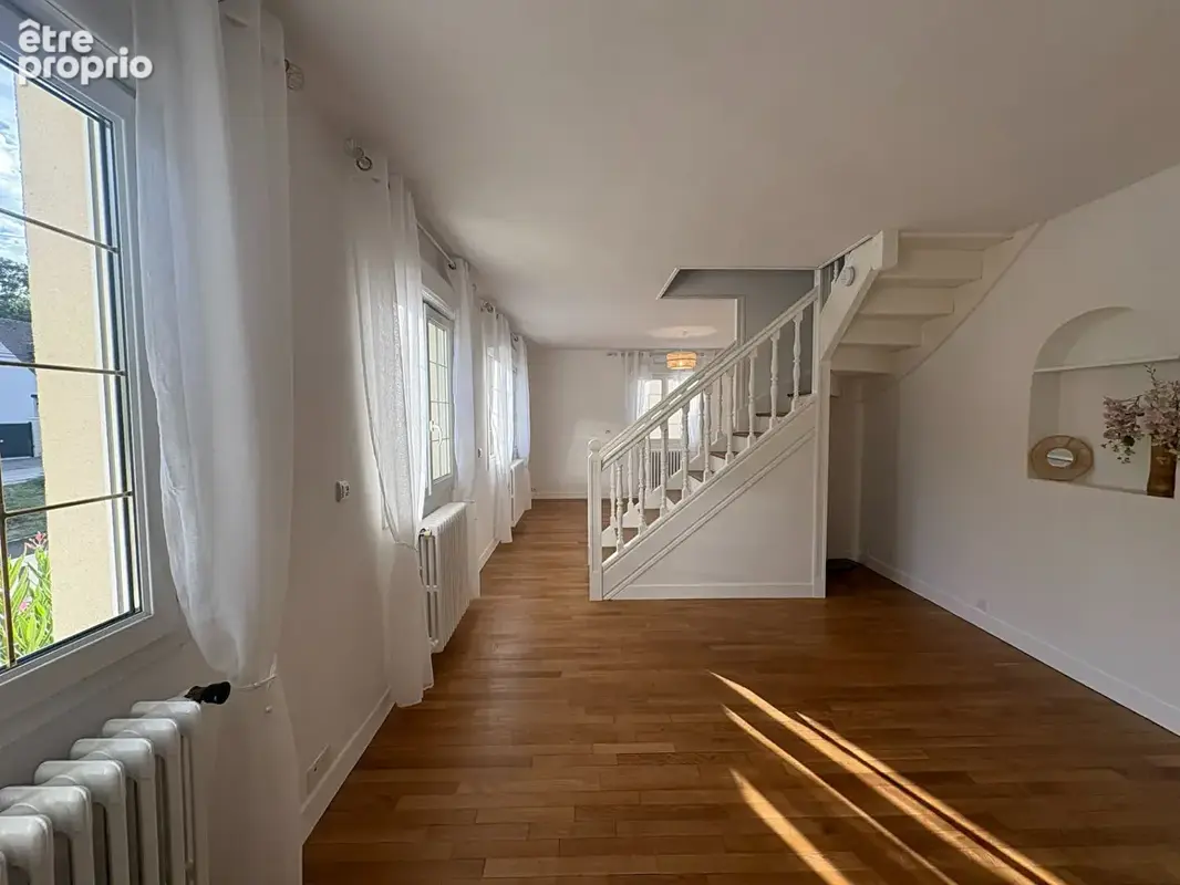 EXCLUSIVITE COMEBACK IMMOBILIER A LAMORLAYE . Maison de 80 m2 à  Lamorlaye avec jardin et sous-sol total ! - photo 6
