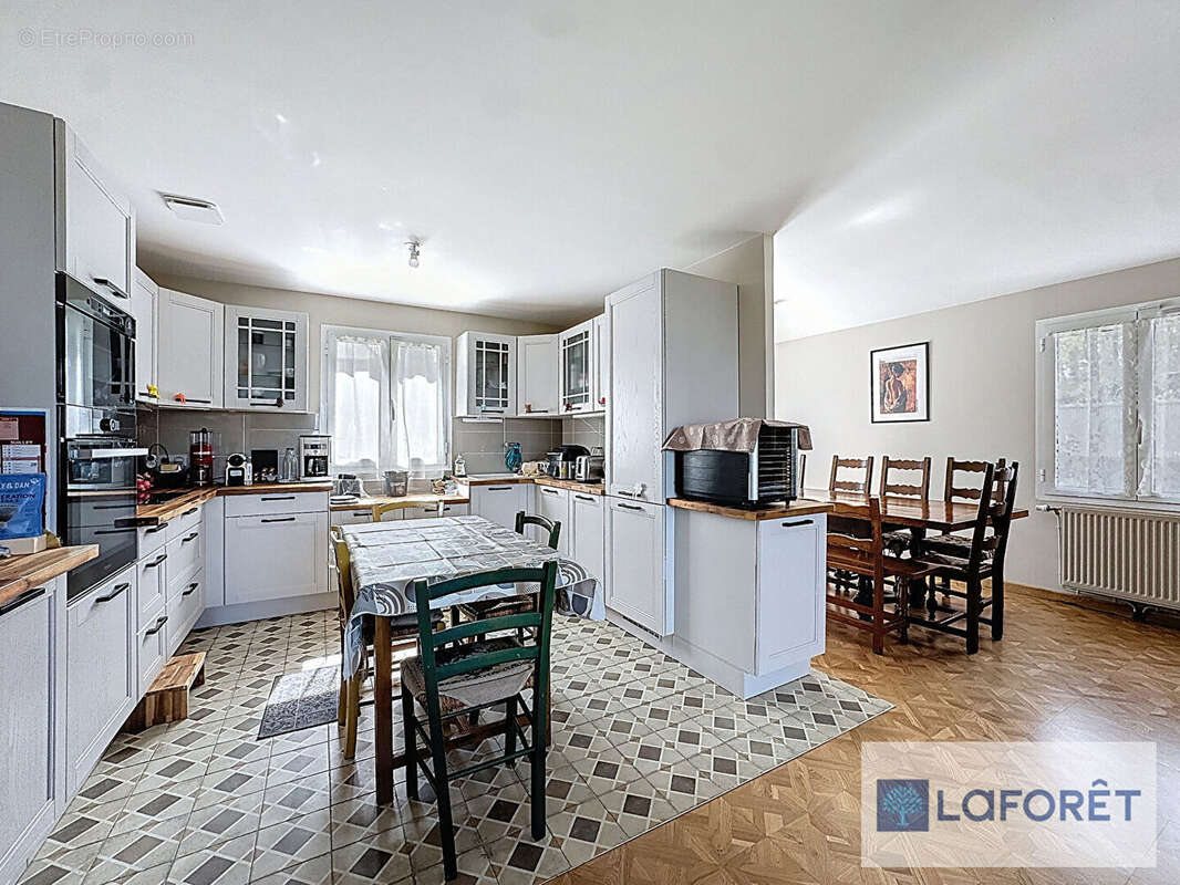 Maison à SAINT-GERMAIN-DE-LA-GRANGE