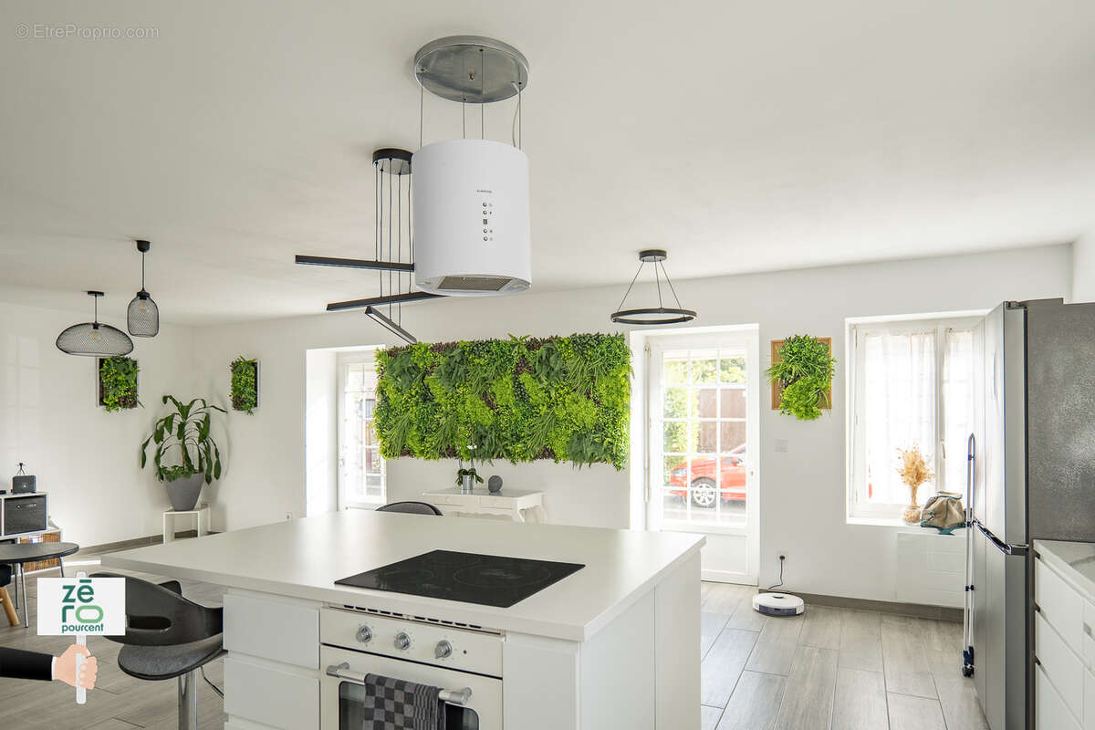 Maison à SAINT-CYR-EN-TALMONDAIS