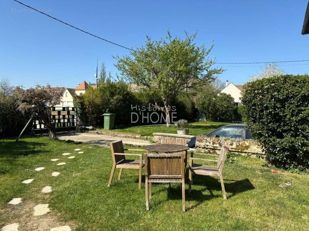 Maison à ROZAY-EN-BRIE