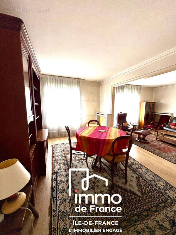 Appartement à ROSNY-SOUS-BOIS
