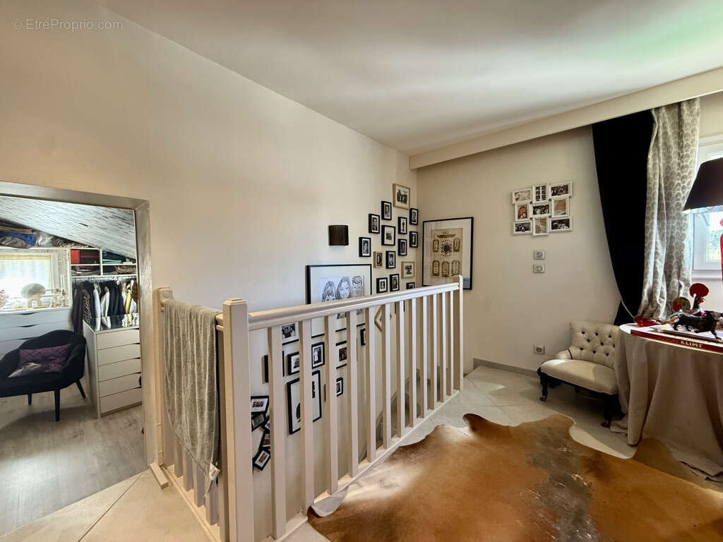 Maison à PORTES-LES-VALENCE