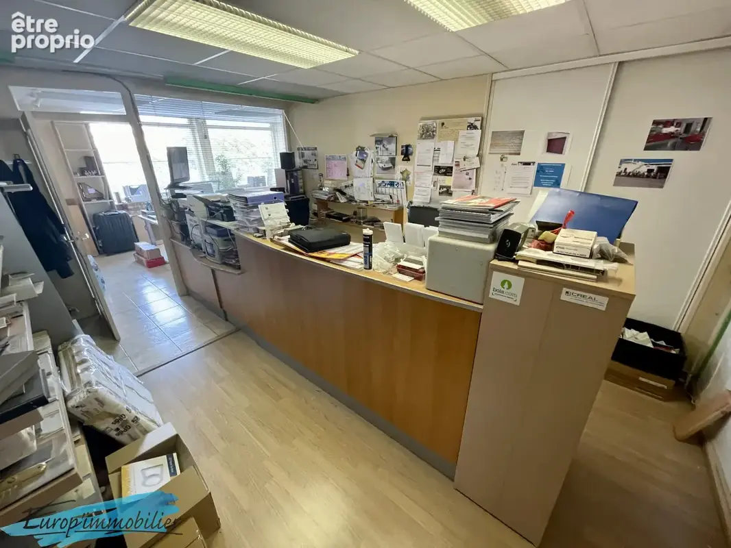 Atelier, bureaux, appartement et garage à Saint-Paul de Fenouillet - photo 12