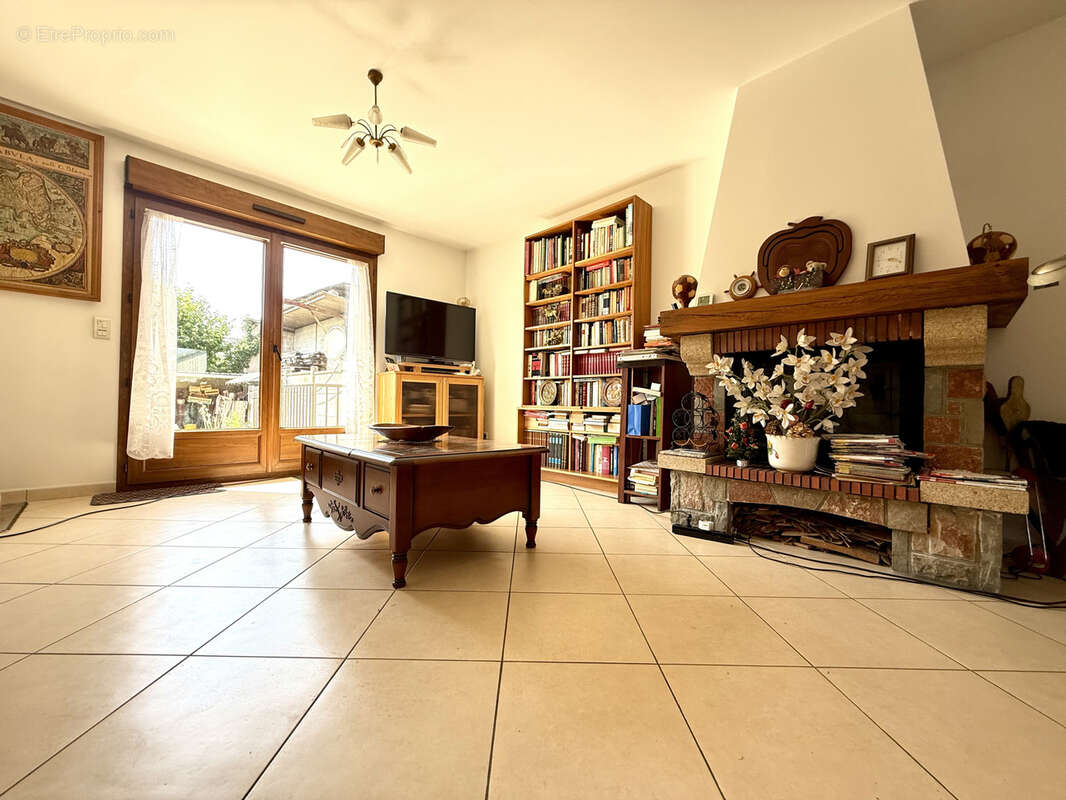 Maison à AULNAY-SOUS-BOIS