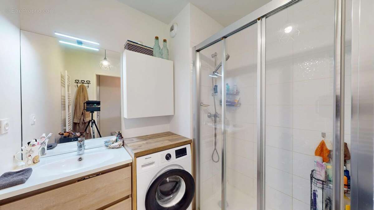 VILLEURBANNE - T2 de 44,80m² avec balcon et garage en option ! - photo 6