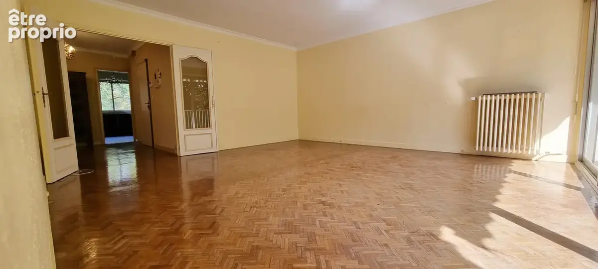 3 pièces confortable de 77m2 / à proximité immédiate des commerces/transports et écoles - photo 3