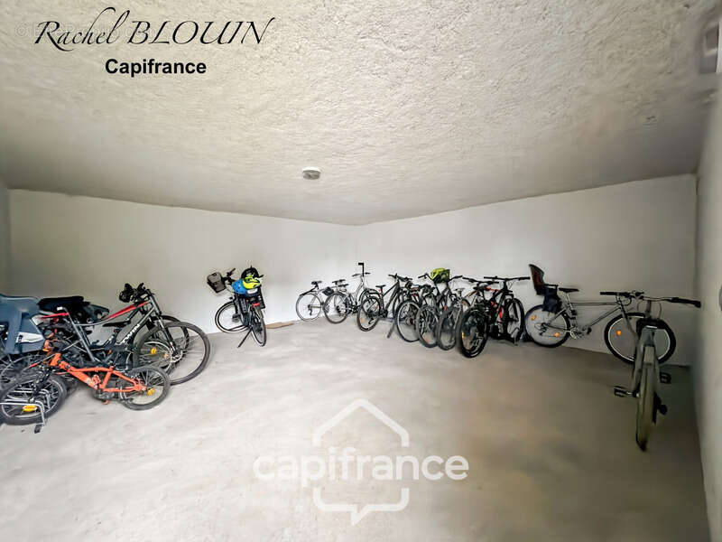 Appartement à LA MEZIERE