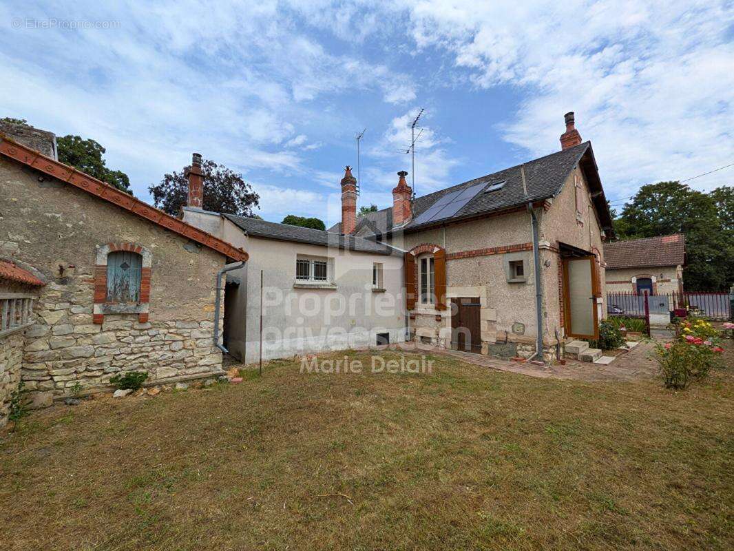 Maison à COSNE-COURS-SUR-LOIRE