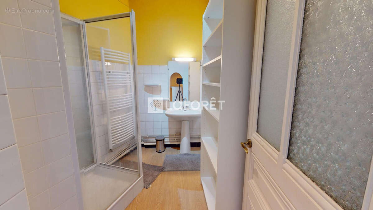 Appartement à SAINT-ETIENNE