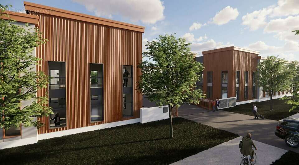 Autre à BAILLY-ROMAINVILLIERS