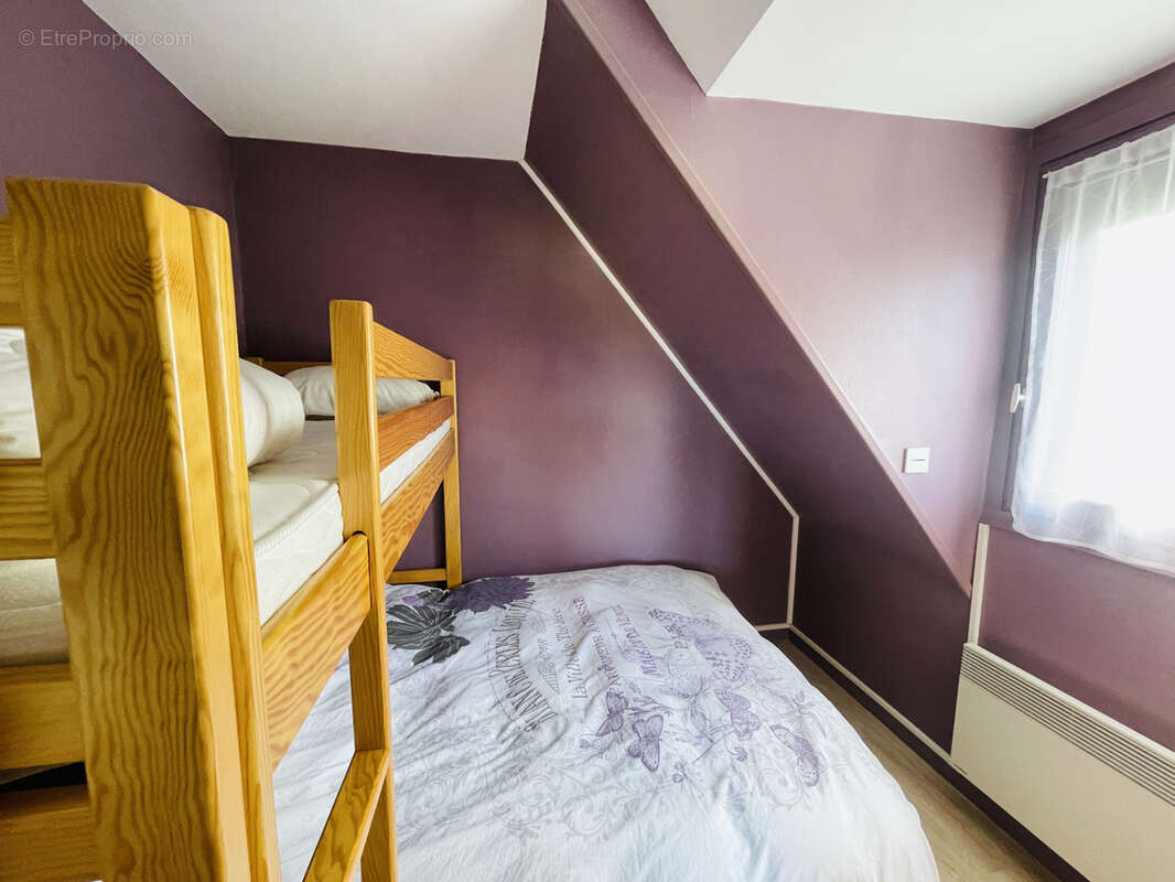 50 m plage charmant 2 pieces balcon + cave + parking - photo 6