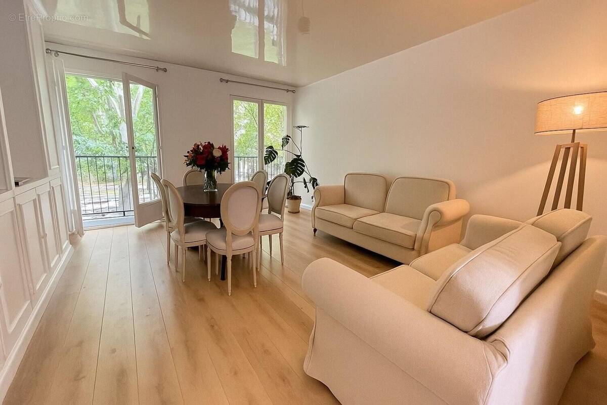 Photo 1 - Appartement à VERSAILLES
