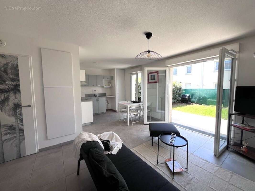 Maison à LA SALVETAT-SAINT-GILLES