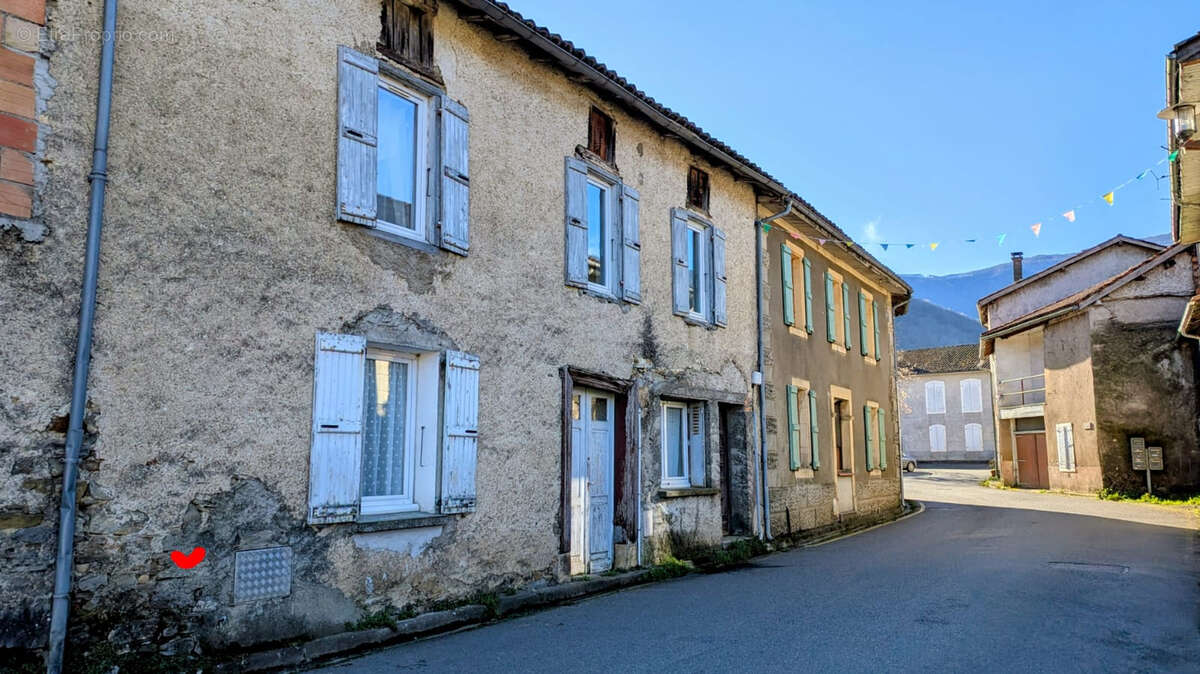 Maison à ARBAS