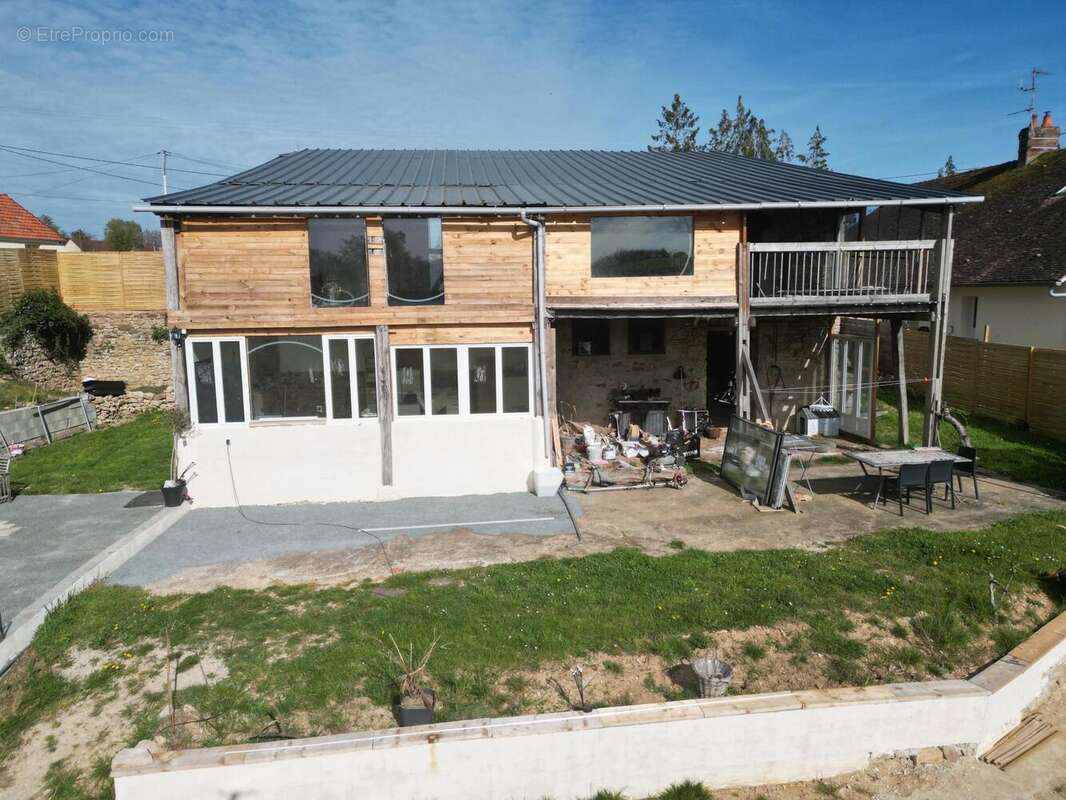 Photo 2 - Maison à GESNES-LE-GANDELIN