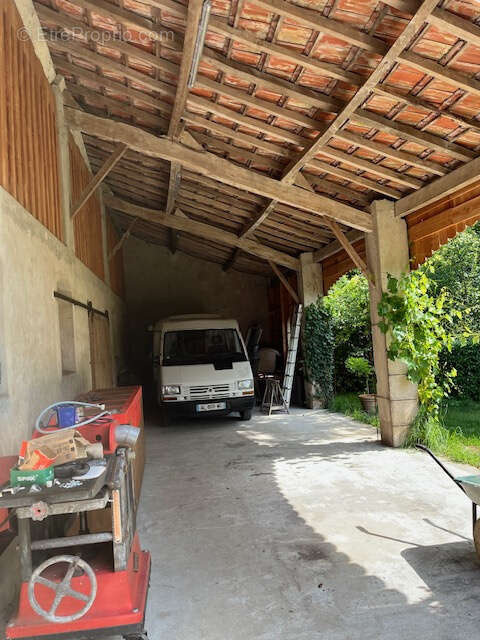 Maison à MONCRABEAU