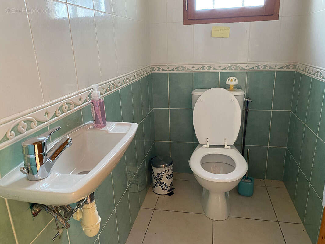 Maison à ROUFFIGNAC-SAINT-CERNIN-DE-REILHAC