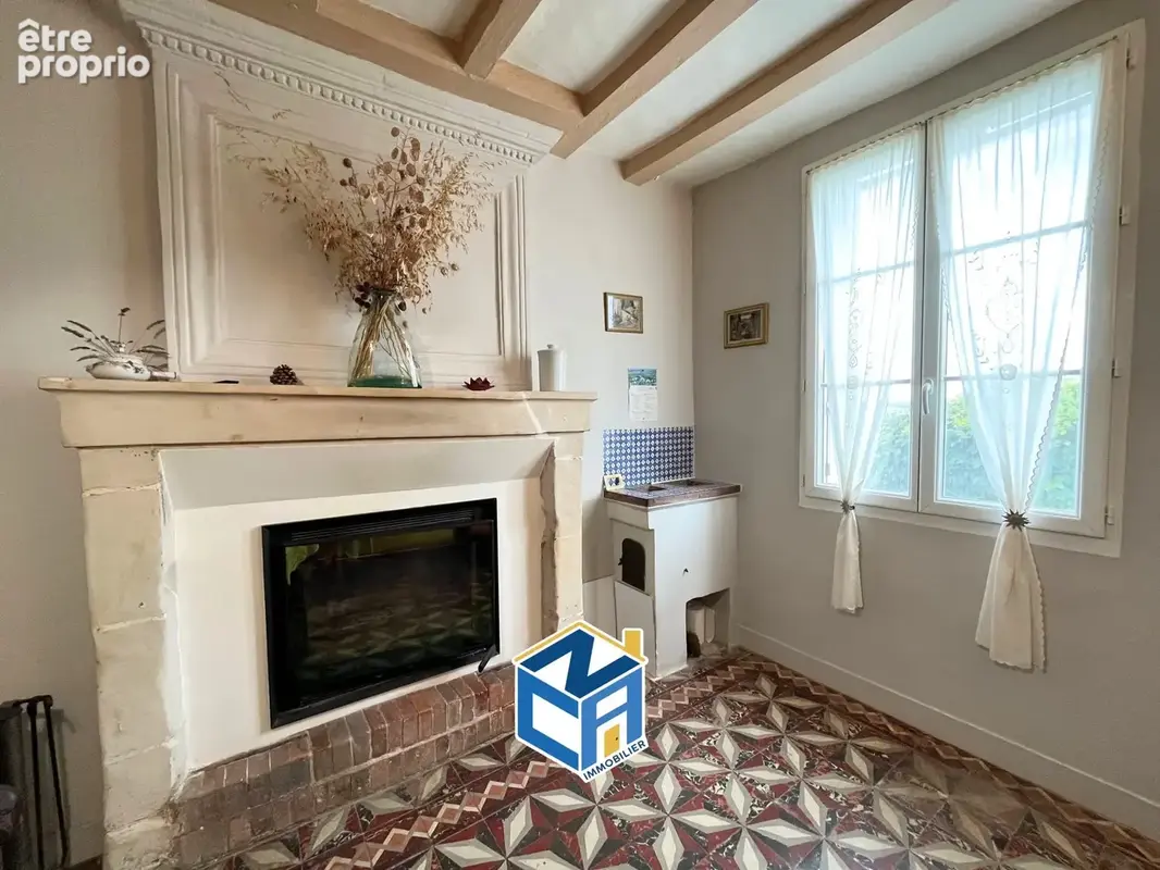 Maison 172 m² à Avon-Les-Roches  - photo 6