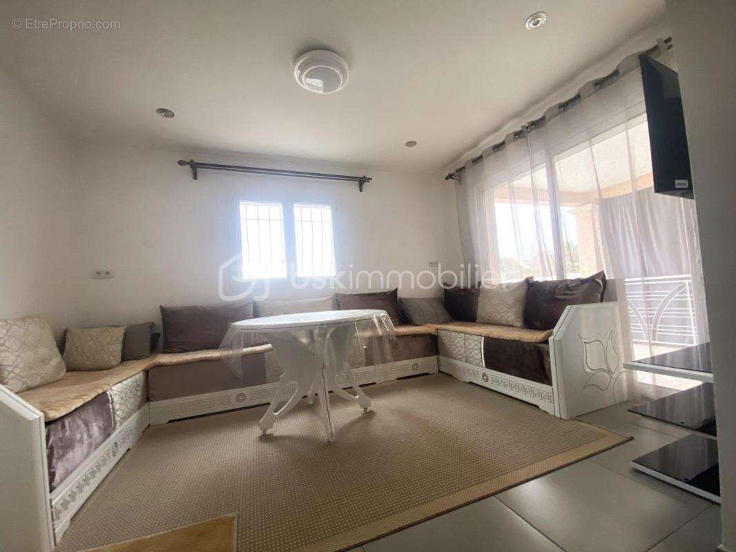 Maison à SAINT-GILLES