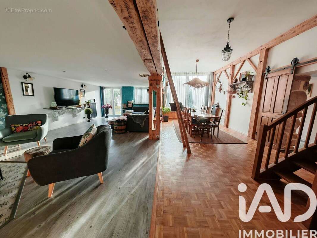 Photo 2 - Maison à TAINTRUX