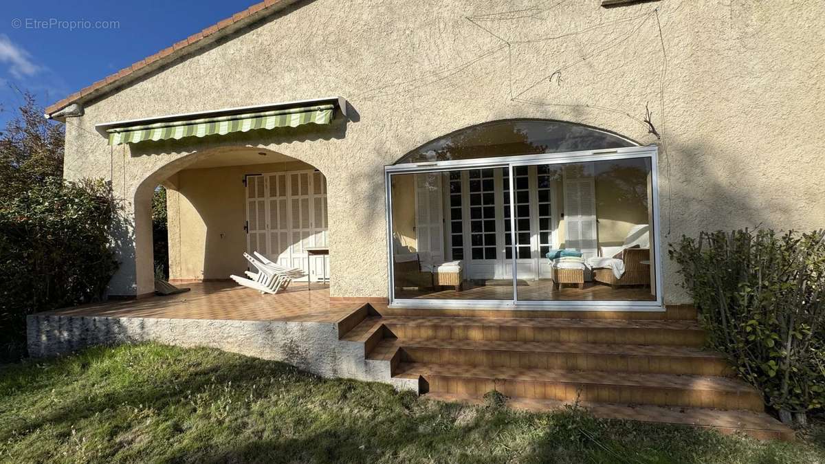 Maison à SANTA-LUCIA-DI-MORIANI