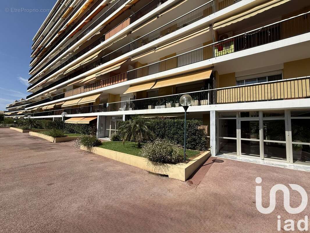 Photo 2 - Appartement à NICE