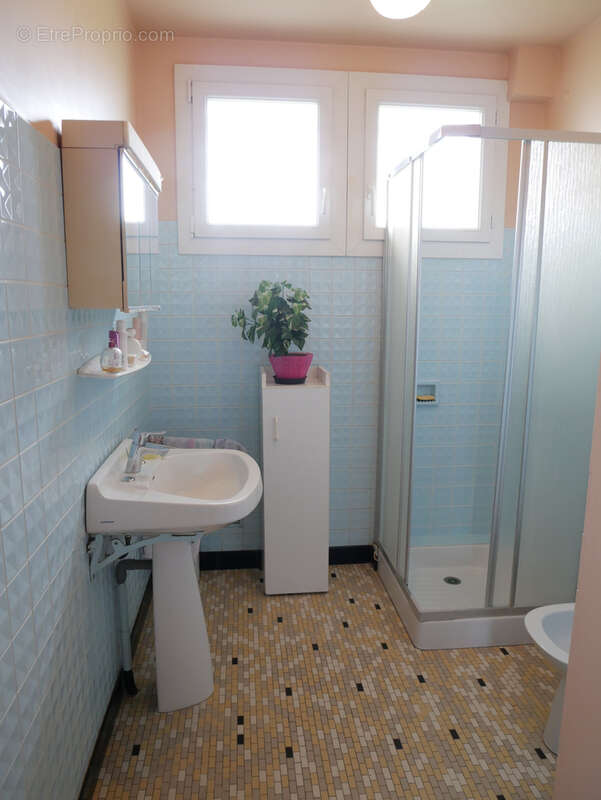 Propriété composée de plusieurs maisons - photo 8