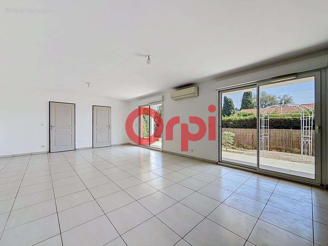 Appartement à SANARY-SUR-MER
