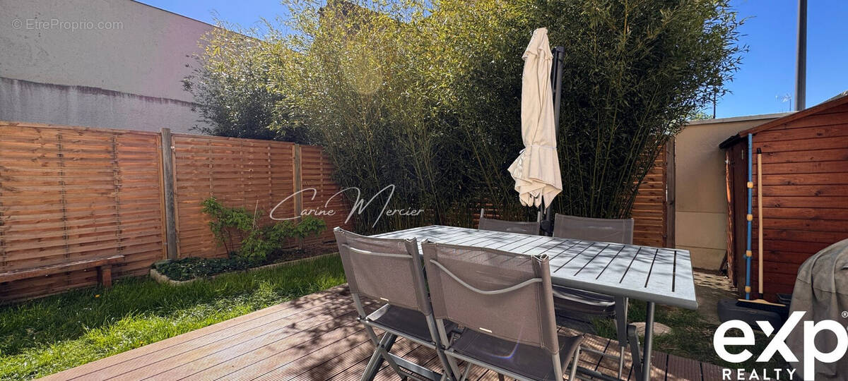 Maison à NEAUPHLE-LE-CHATEAU