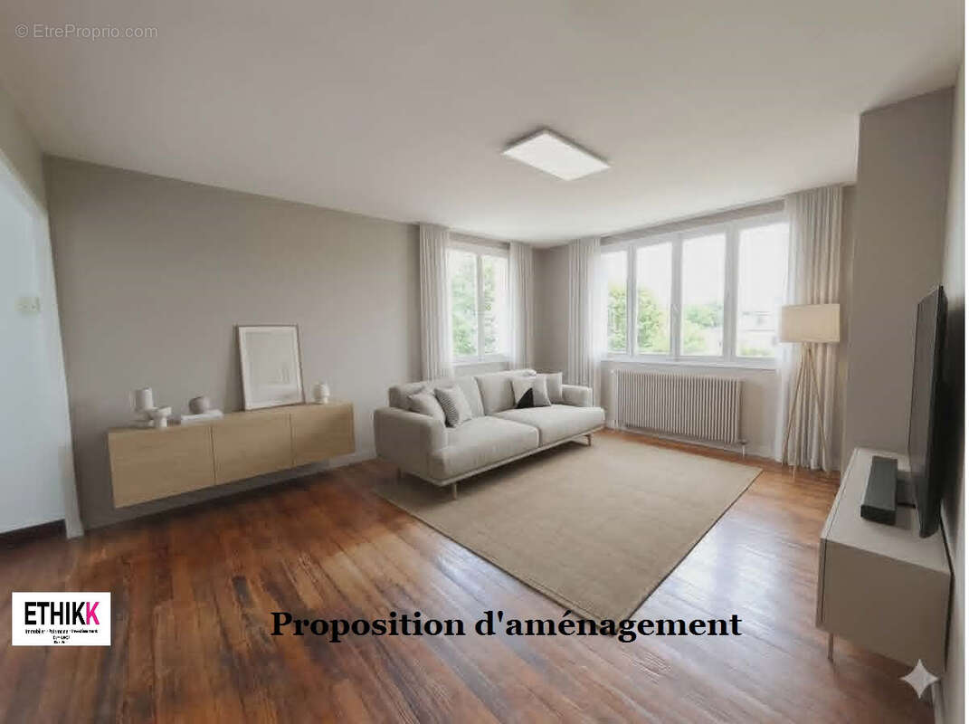 Maison à MONEIN