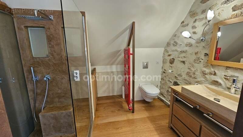 Maison à DUN-LE-PALESTEL