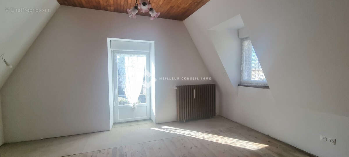 Maison 96 m² à Trelevern  - photo 7