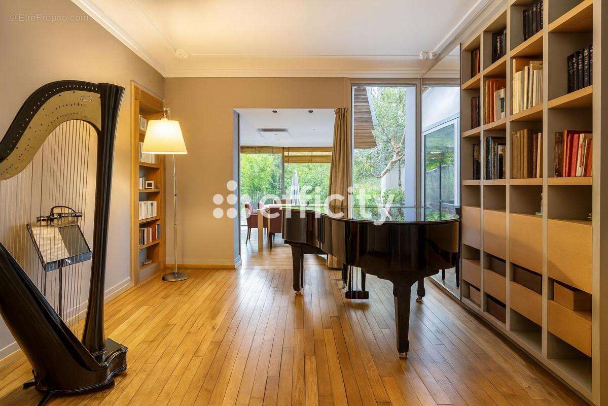 Maison à SAINT-MAURICE