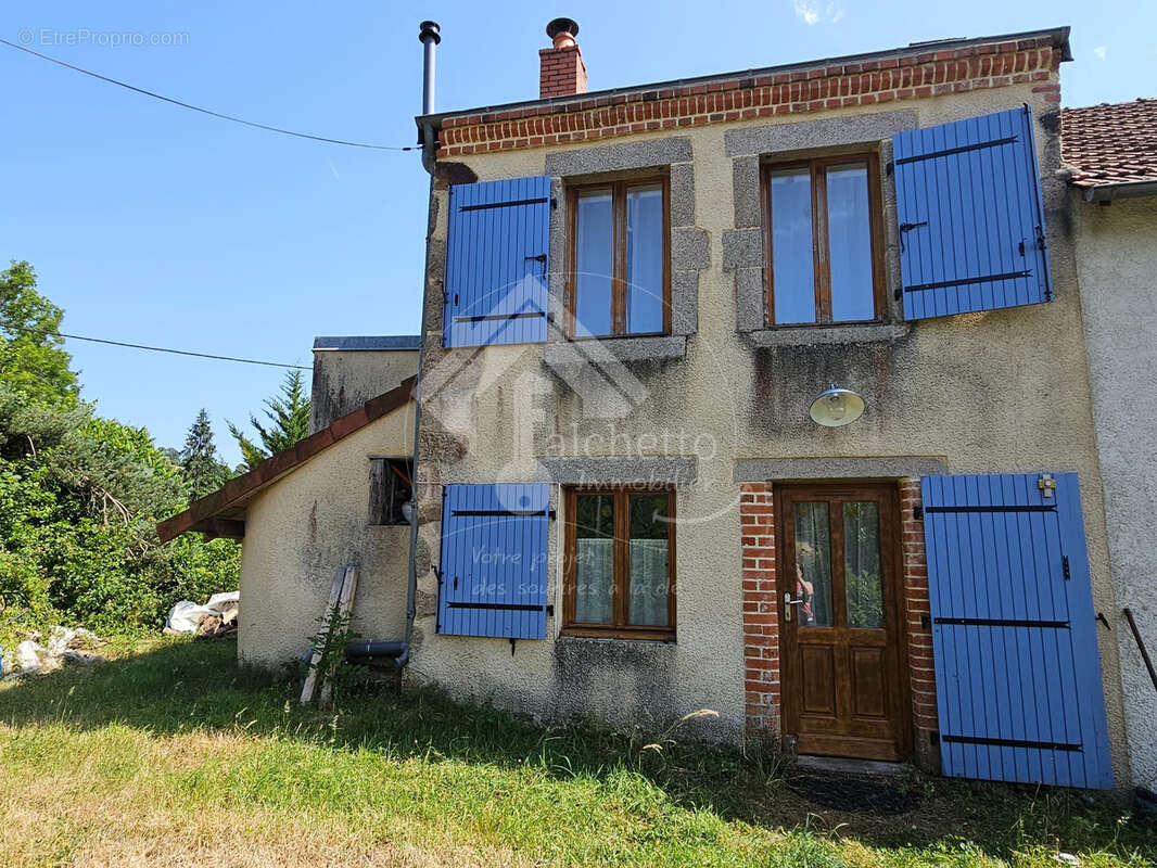 Maison à ARFEUILLES