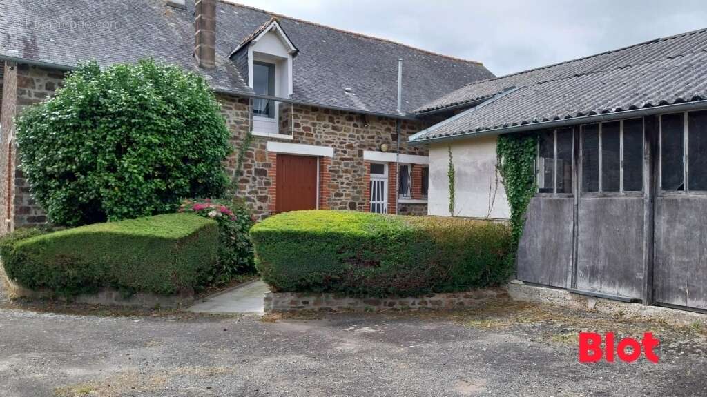Maison à SENS-DE-BRETAGNE