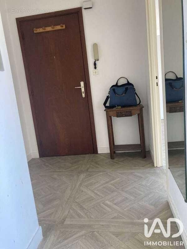 Photo 3 - Appartement à HEROUVILLE-SAINT-CLAIR
