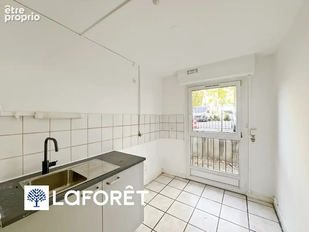 Appartements 4 pièces de 66,41 m² avec cave et parking - photo 2