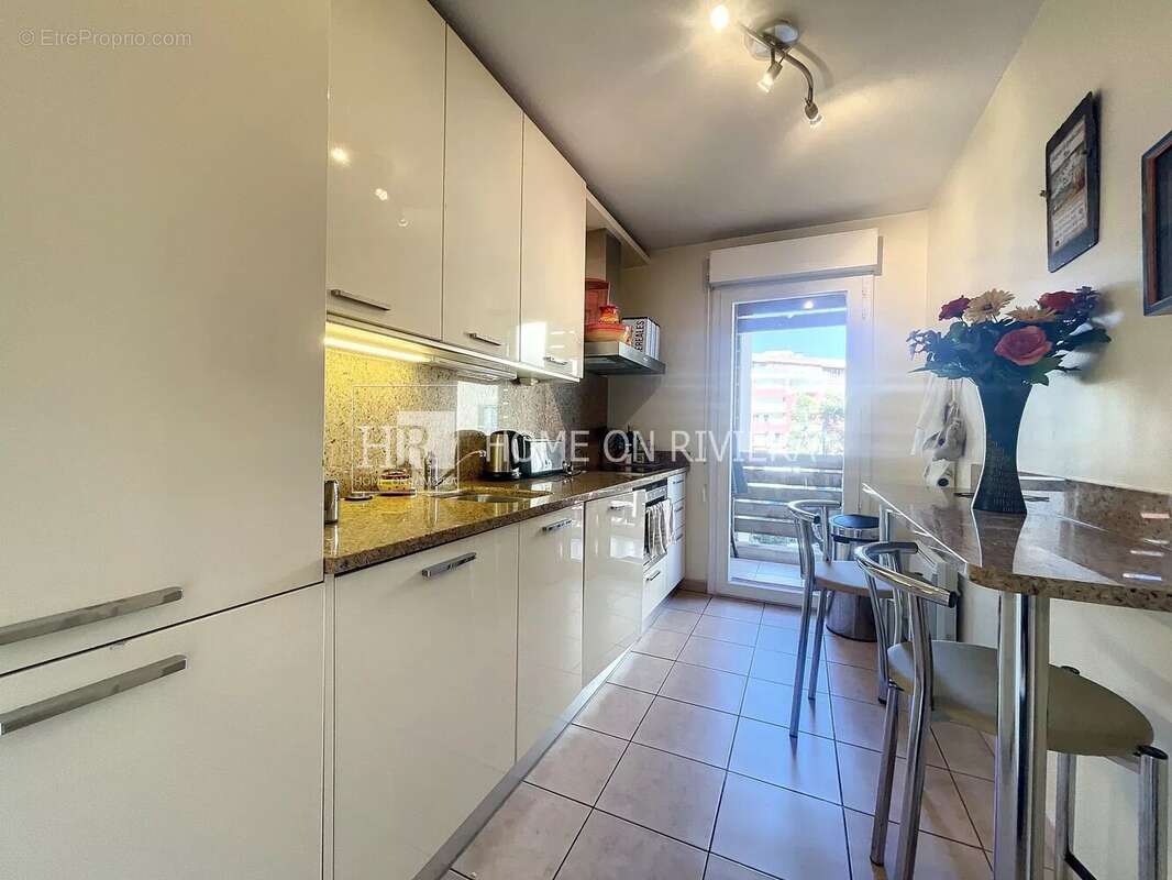 Appartement à MANDELIEU-LA-NAPOULE