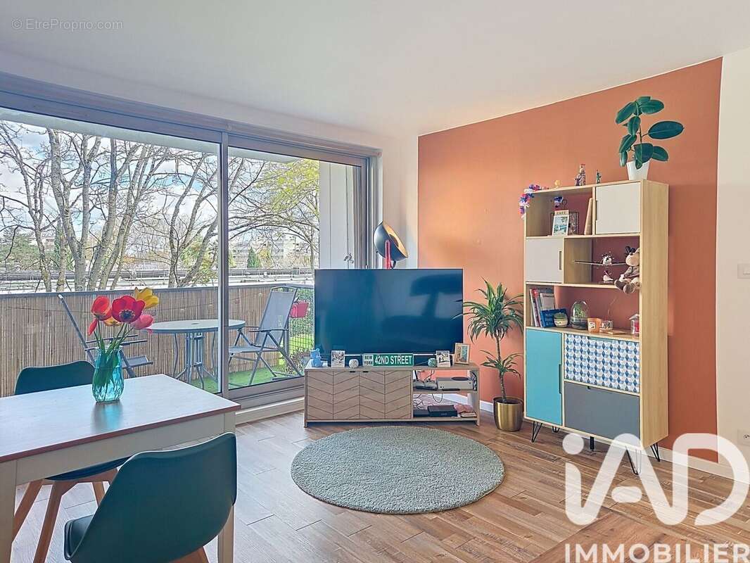 Photo 4 - Appartement à MARLY-LE-ROI