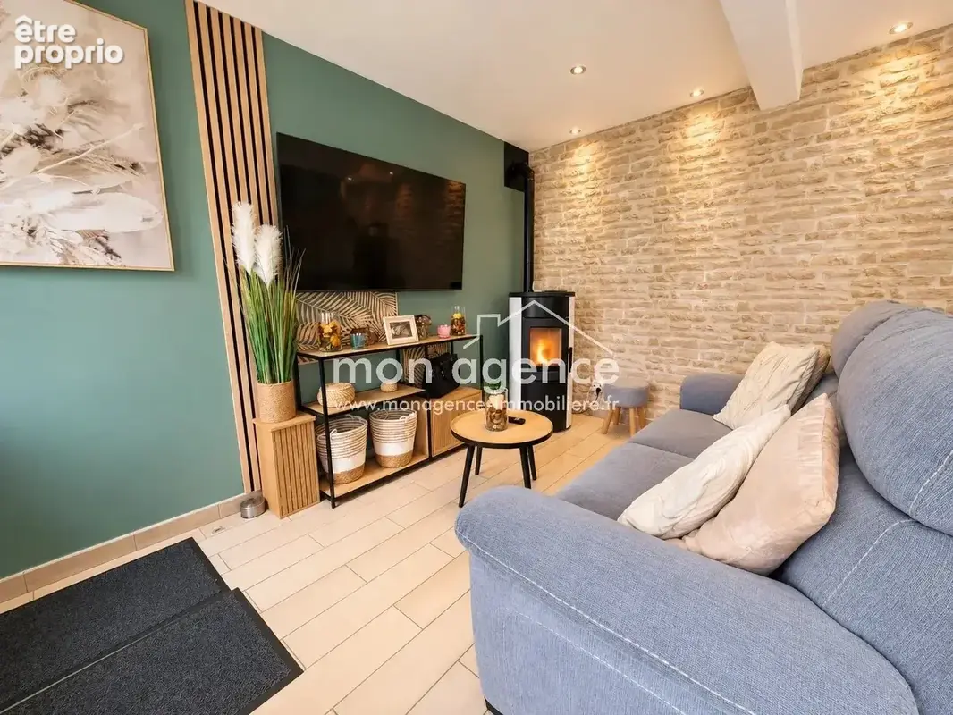 Vente – Maison de ville avec jardin et terrasse – Neufchâtel-en-Bray - photo 3