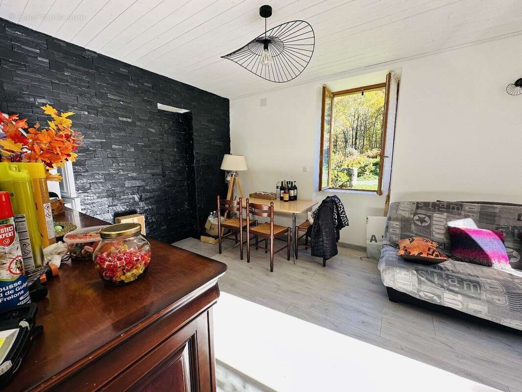 Maison et dépendances ,Au pied du Valier 09800. - photo 10