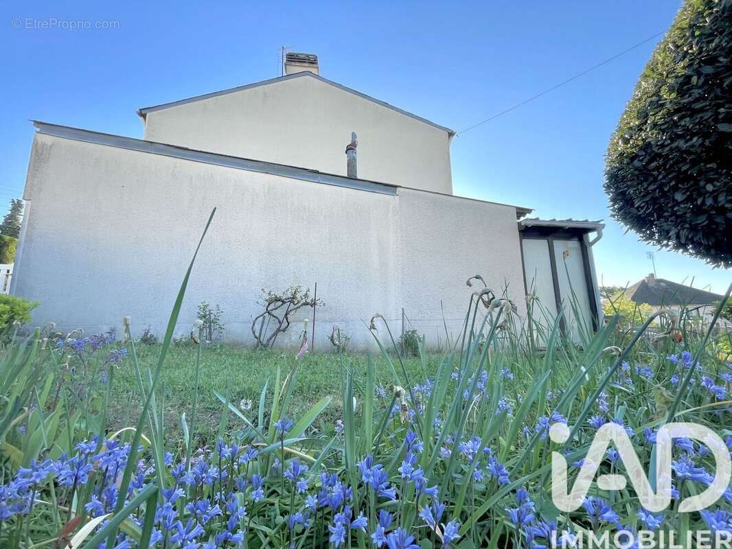 Photo 3 - Maison à LE BLANC